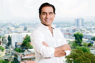 "Las soluciones de hace 10 años ya no funcionan": candidato a gubernatura de Puebla