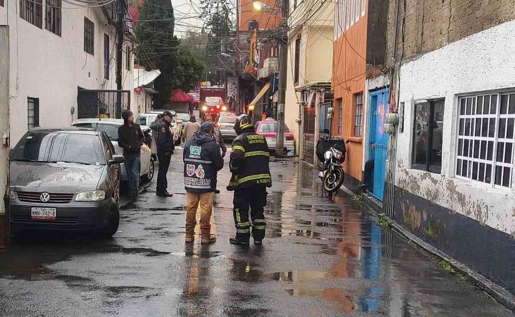 Lluvias provocan afectaciones en vialidades de Cuajimalpa; reportan inundaciones en El Yaqu. Foto: SGIRPC