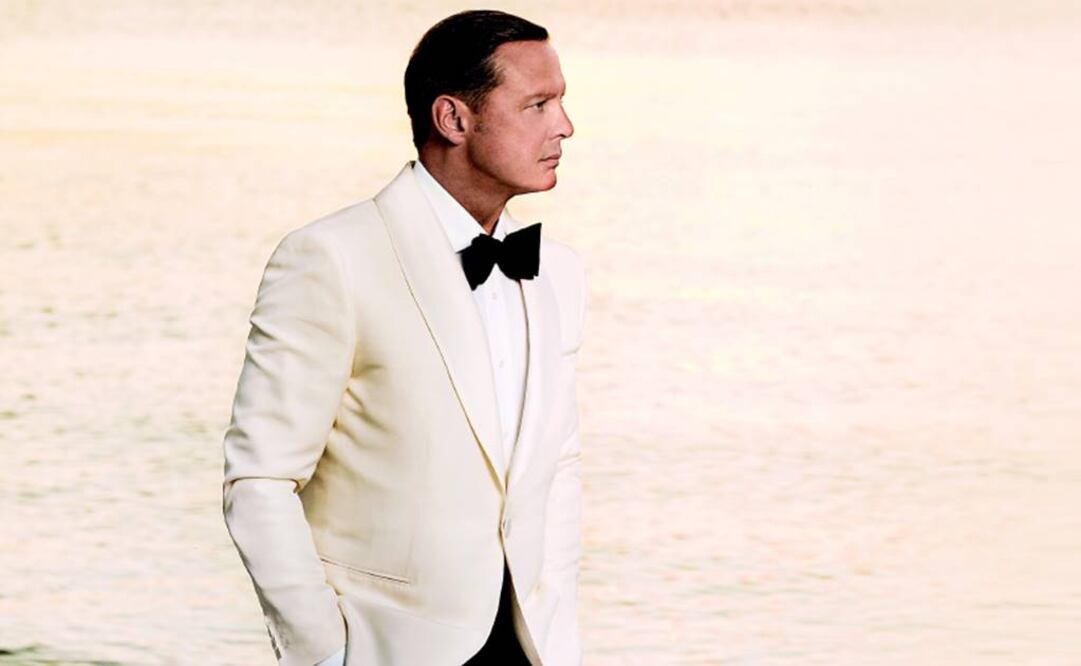 Volvió a grabar un álbum con mariachi (WARNER MUSIC)