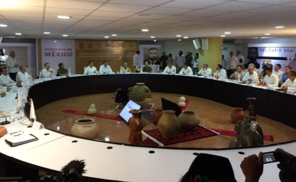 Secretarios y gobernadores evalúan estrategia de migración en zona sur-sureste