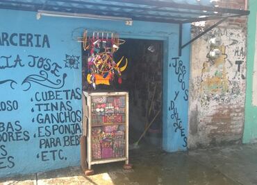 Venden pirotecnia en calles y casas de Tultepec por fiestas patrias