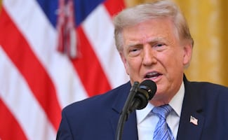 Trump cuestiona la integridad del sistema electoral; promete divulgar documentos sobre presunta injerencia china