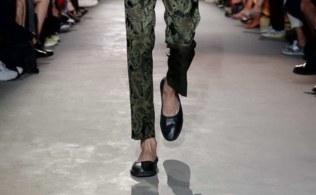 Los flats para hombre son una apuesta de marcas como Bode y Dries Van Noten / Foto: Dries Van Noten