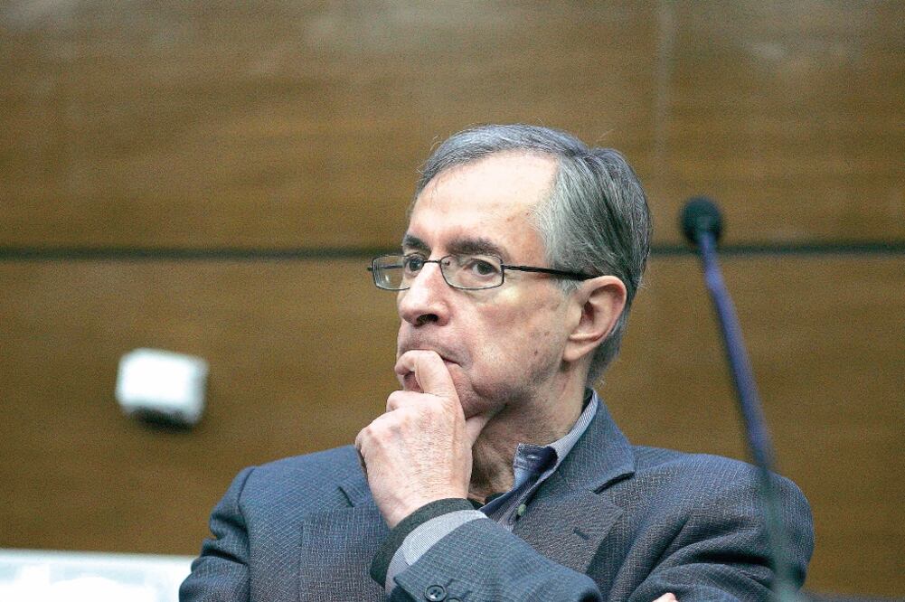 José Antonio Crespo calificó como un exceso que PAN, PRD y MC nombren a un frente como ciudadano cuando el eje son tres institutos políticos (ARCHIVO EL UNIVERSAL)