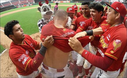 Diablos Rojos se lleva la serie frente a Leones de Yucatán