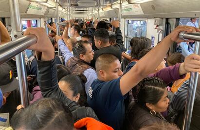 La lucha para poder ingresar a la Línea 8 del Metro, FOTOS Y VIDEOS