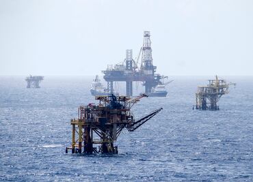 México reducirá exportación de petróleo en casi 103 mil barriles diarios en 2021