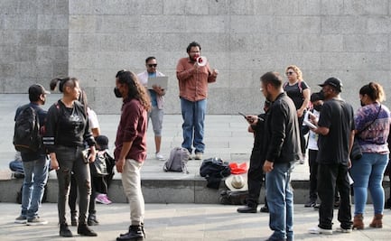 “Exigimos continuidad laboral”: Talleristas y profesores de PILARES se manifiestan
