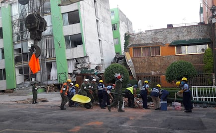 Localizan cuerpo de mujer en edificio de la calle Rébsamen 