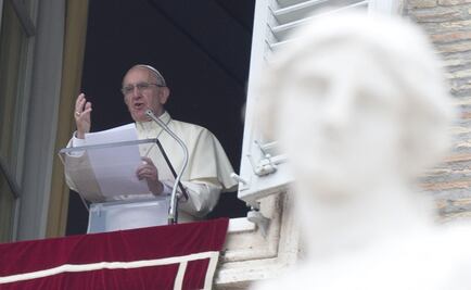 Papa reza por brasileños ante crisis política