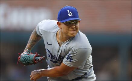 Julio Urías lanza gran juego y los Dodgers vencen a Atlanta 