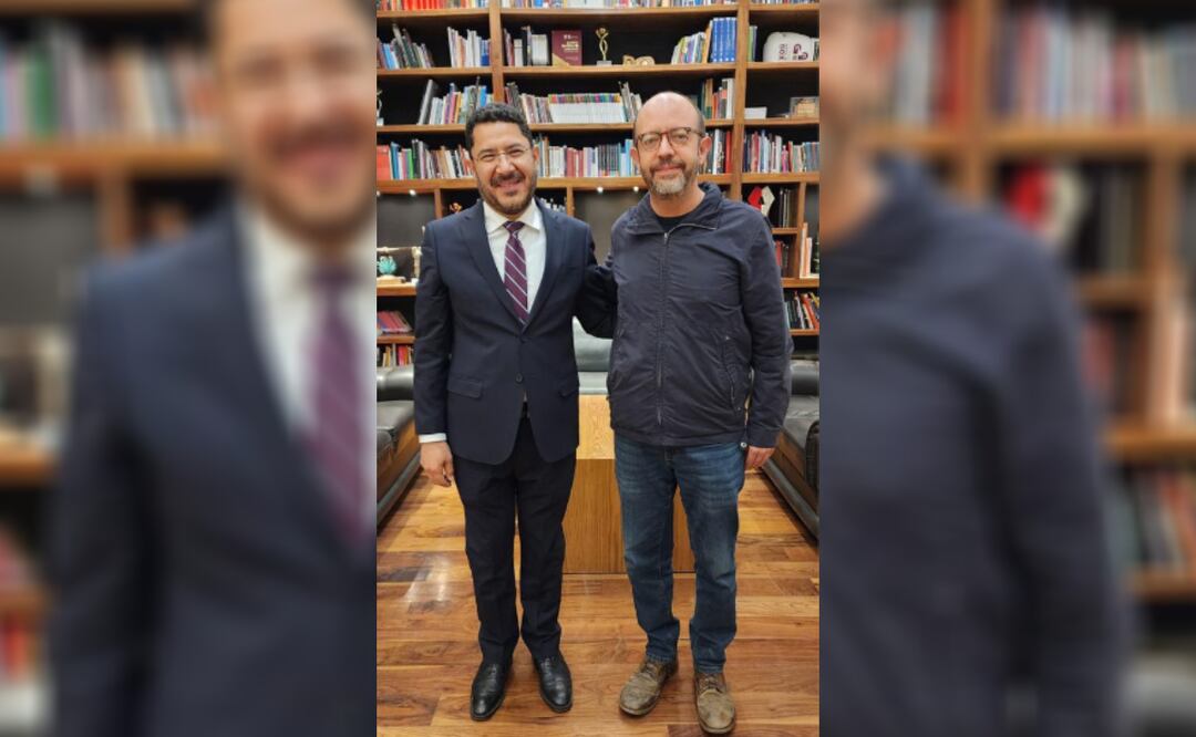 Martí Batres e Inti Muñoz. Foto: Especial