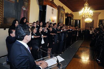 Rinde protesta gabinete de Silvano Aureoles