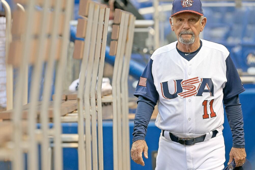 El coach de Estados Unidos, feliz de representar a su país (MIKE EHRMANN. AFP)