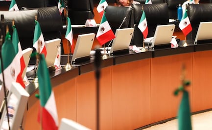 Senado dispensa primera lectura de Ley de Revocación de Mandato; recibe minuta de Juicio Político