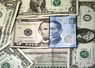 Mexico central bank sells US$200 mln after peso slide