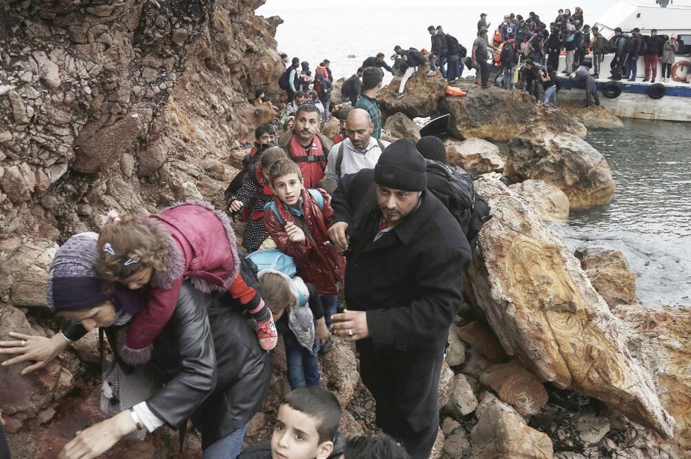 Alertan de “mercado humano” por refugiados