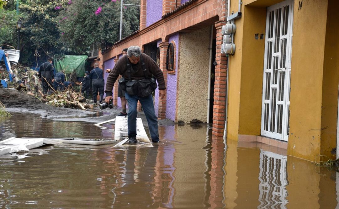 Inundación en Xochimilco. (Foto: Alonso Romero/El Universal)