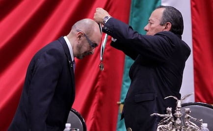 Neri Vela recibe medalla “Eduardo Neri y Legisladores de 1913”