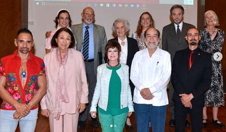 Beatriz Gutiérrez Müller agradece por “trabajar de manera voluntaria en el rescate de nuestra memoria histórica”