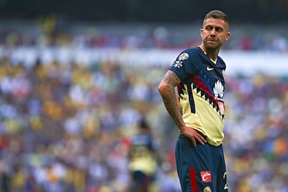 A Ménez no le gusta convivir en el América