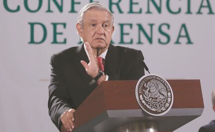 AMLO promete que ahora sí habrá medicinas