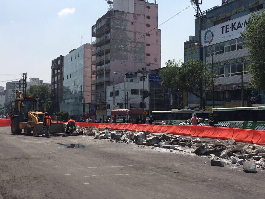 Inician remodelación de paradero en Metro Chapultepec