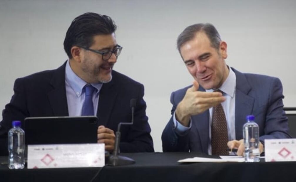 "Ni un paso atrás para la democracia ante ataques", asegura Coparmex