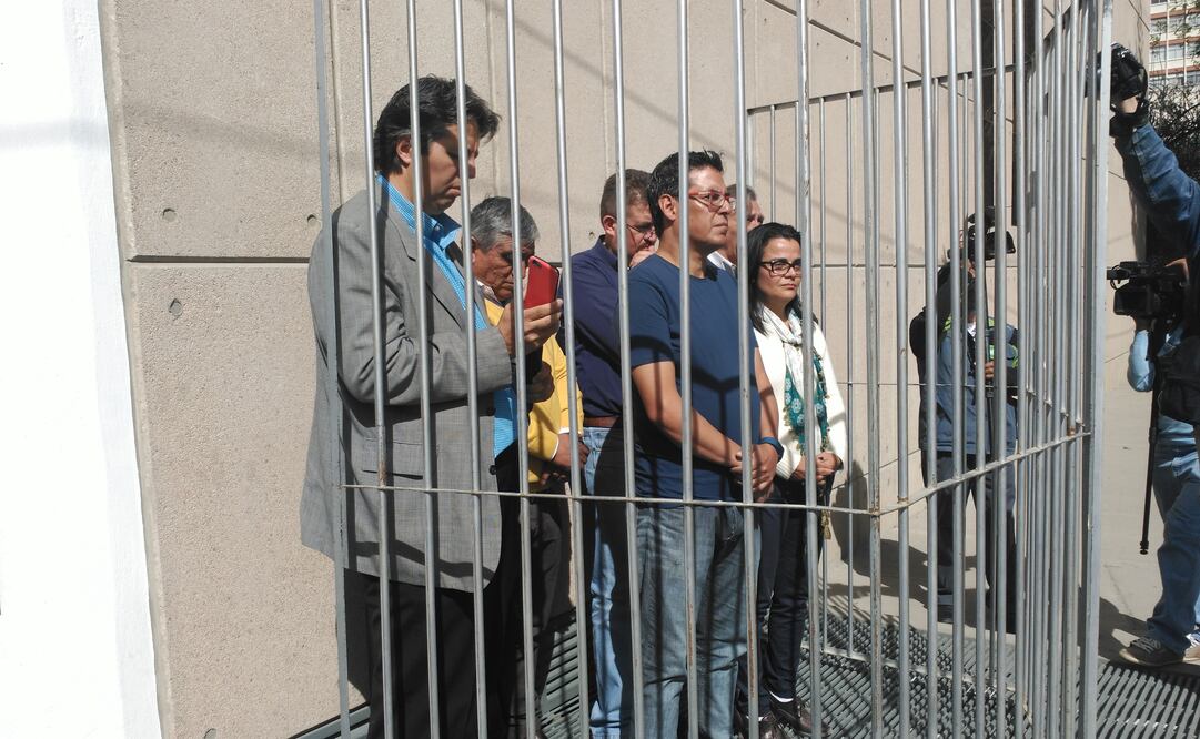 Activistas en apoyo al abogado Eduardo León (Foto: EFE)
