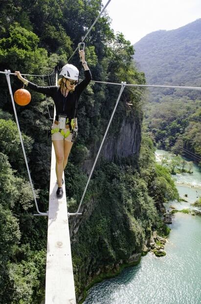 Vuela sobre la cascada de Micos, ¡en bicicleta!