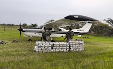 Aseguran en rancho de Tabasco aeronave con más de media tonelada de cocaína; cargamento valdría más de 131 mdp