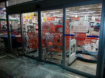 Protestan por gasolinazo... y saquean tienda en Edomex