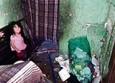 Rescatan a cuatro niños de condiciones insalubres