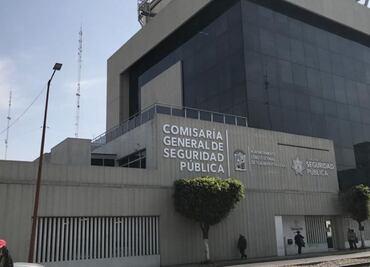 Roban 10 pistolas de módulo de seguridad en Tlalnepantla