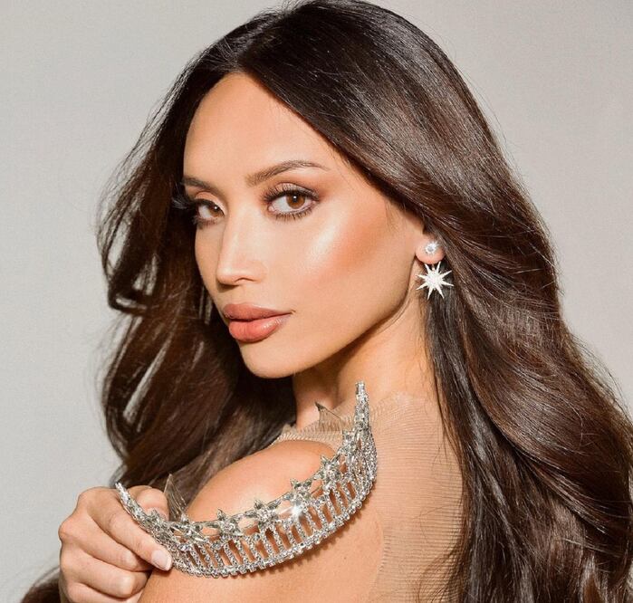 Kataluna no solo destaca por su belleza, ella también es diseñadora de moda / Foto: https://www.instagram.com/mskataluna/