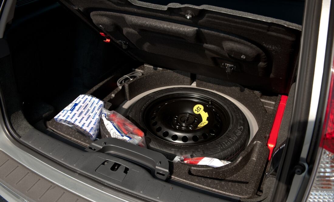 La presión a la que debe ir inflada la llanta de refacción