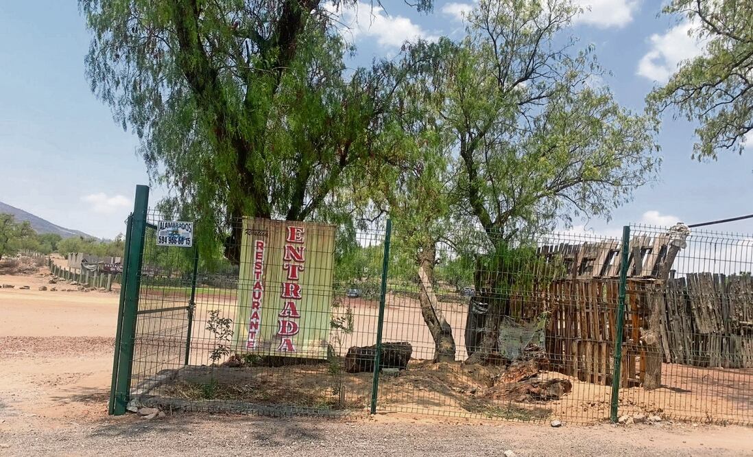 Muchas obras quitan sellos de suspensión, acusan. Foto Especial