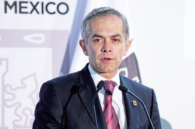 Va Mancera contra guaruras