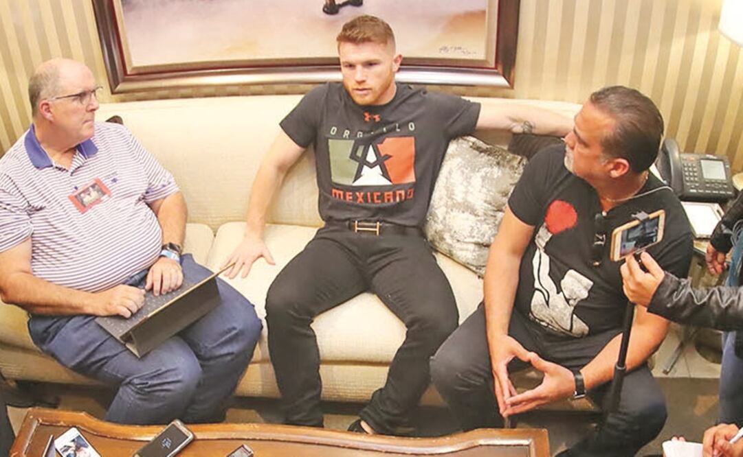 Saúl reunió a la prensa para externar por qué no acepta el cinto huichol. (GOLDEN BOY PROMOTIONS)