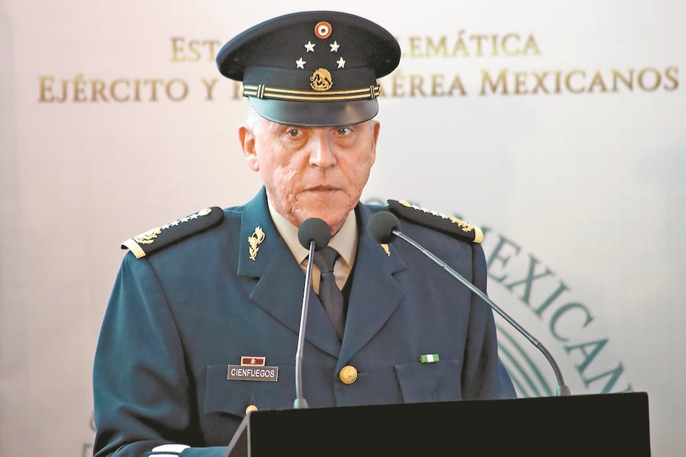 Salvador Cienfuegos recibía pagos para respaldar a la organización delictiva del H2, revelaron autoridades estadounidenses. Foto: ARCHIVO EL UNIVERSAL