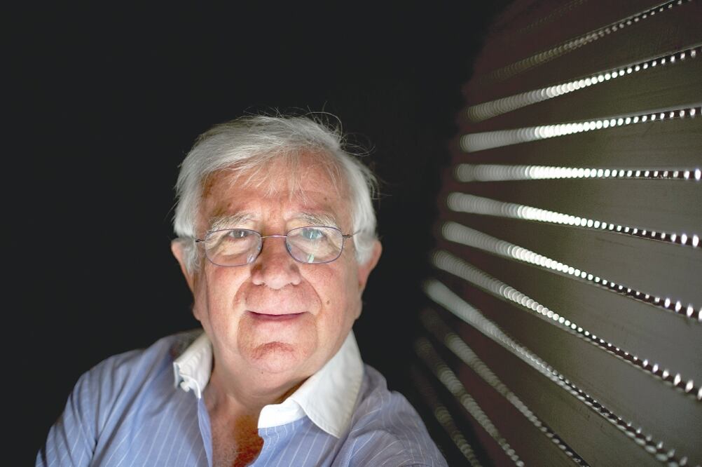 Tomás Alcoverro, escritor y periodista