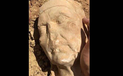 Una cantante y un actor descubren una escultura egipcia del siglo II