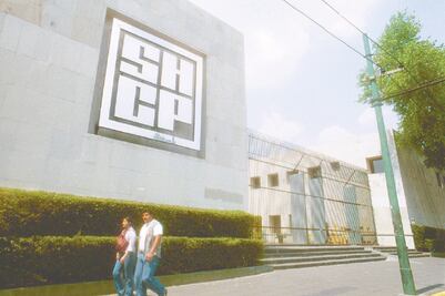 Hacienda le bloquea cuentas a universidad