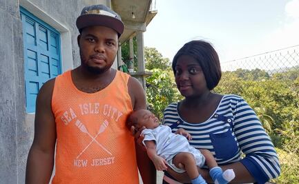 Nace bebé de padres migrantes hatianos en Mezcalapa, Chiapas