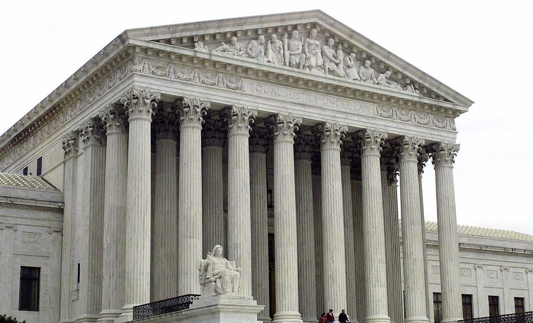 Tribunal Supremo de EU evita deportación de joven mexicano