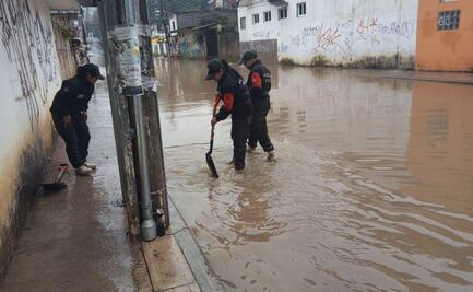 Lluvias dejan inundaciones y daños materiales en Veracruz