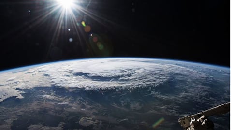 Desde su estancia en la EEI, astronauta de la ESA describe visible deterioro del planeta Tierra