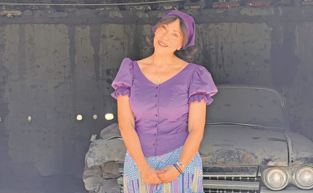  Adela (Amaranta) es una mujer dedicada a sus dos hijos y su padre (Rafael Inclán). Foto: TELEVISA