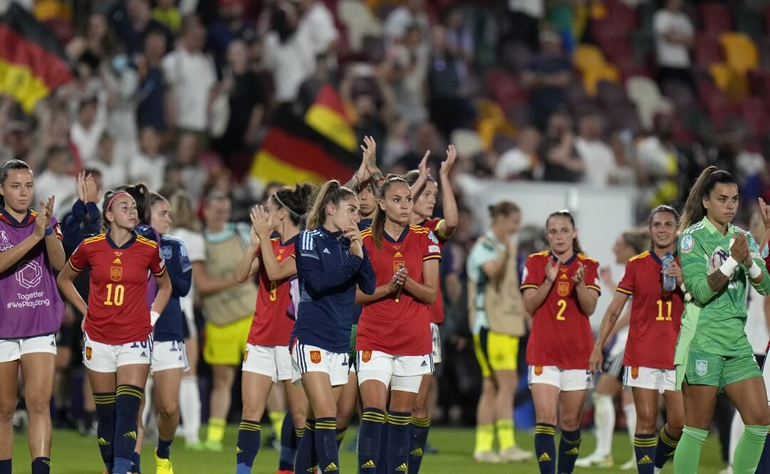 La estrella estadounidense Megan Rapinoe se unió al reclamo de las españolas / Foto: AP