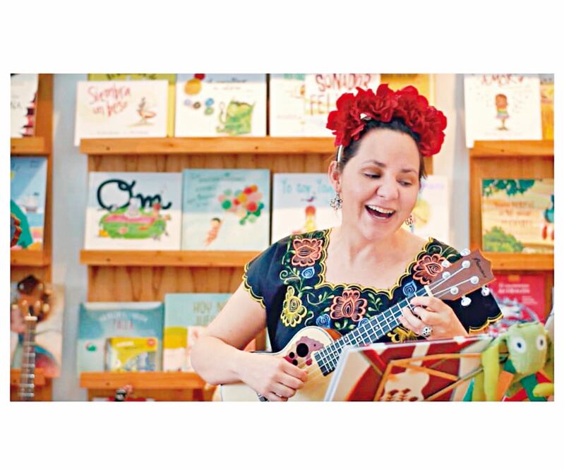 Alanís resalta que hay que repensar el folclore y no repetirlo. Foto: CORTESÍA